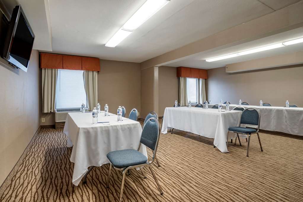 Comfort Inn Towson Baltimore North - photo 23