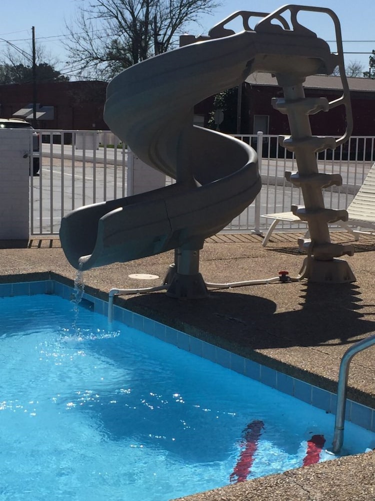 Yellow Diamond Inn - photo 29