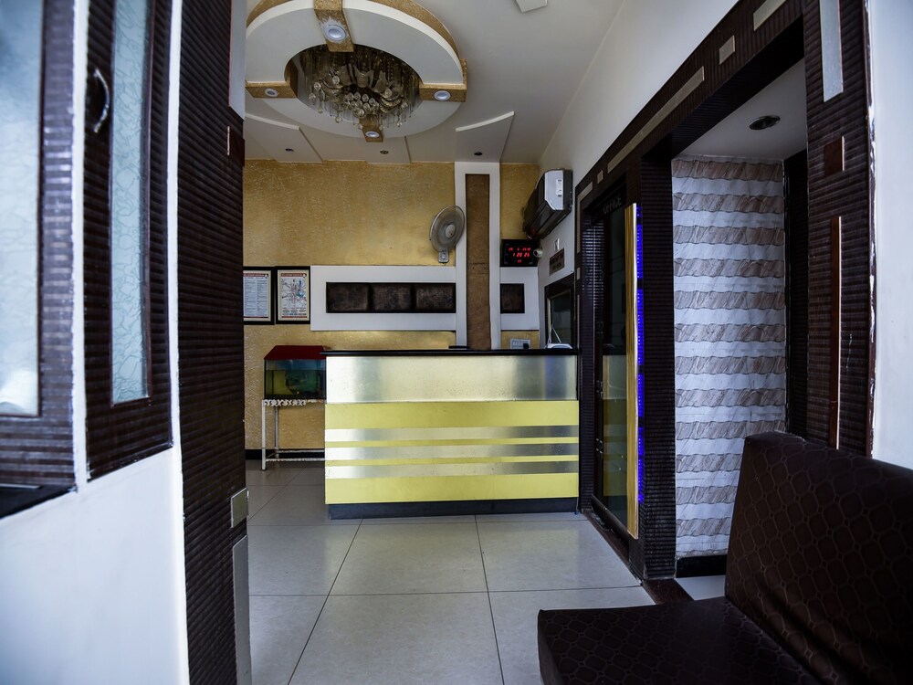 OYO 15769 Hotel Alpine Inn — Agra — photo 4