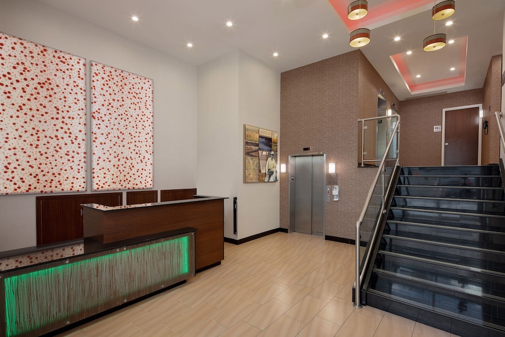 Fairfield Inn & Suites New York Manhattan Downtown East - photo 3