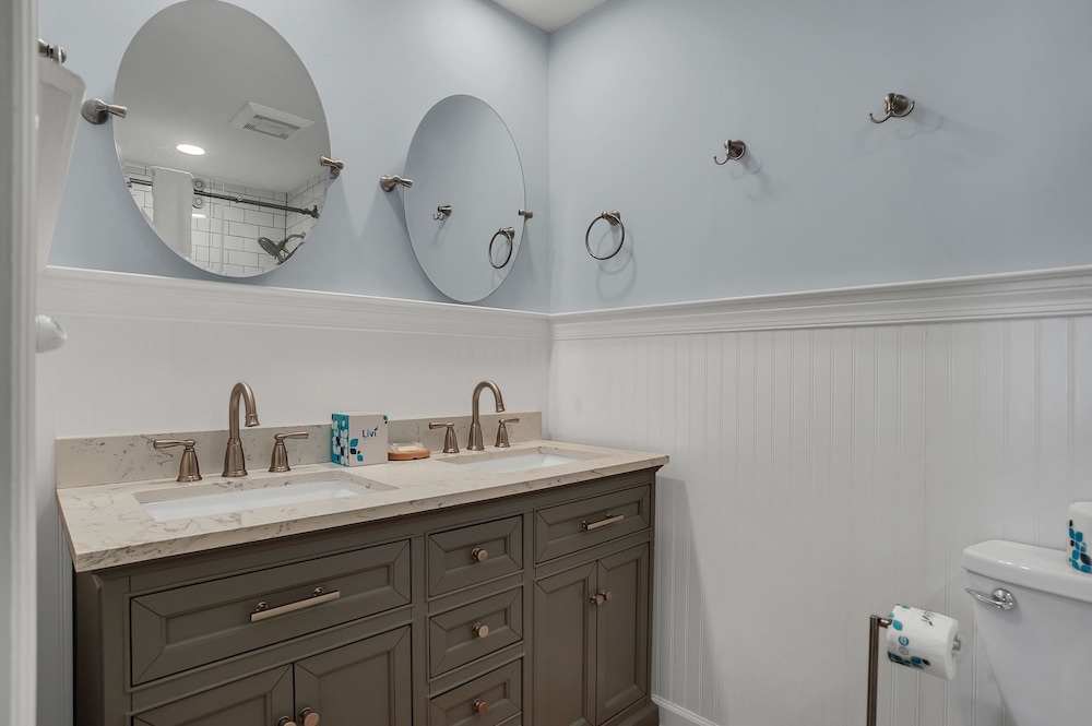 1017 Caravel Court at The Sea Pines Resort - photo 14