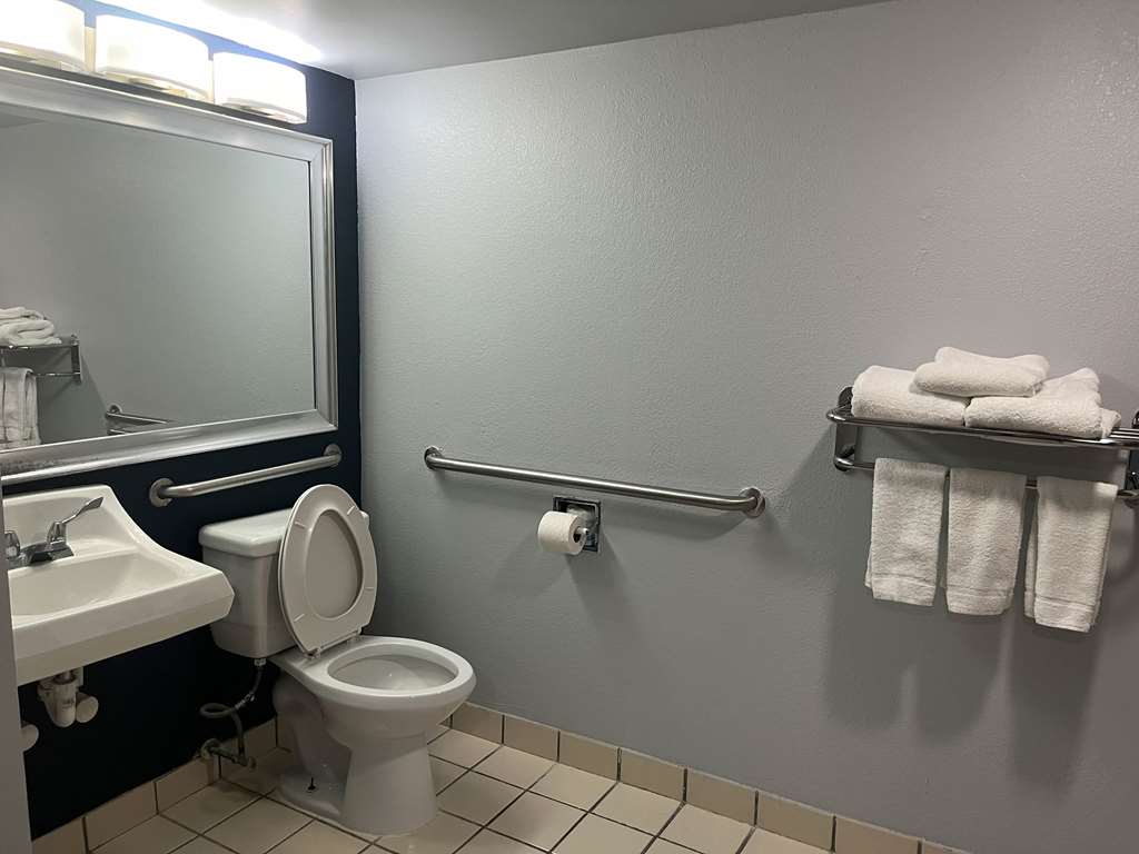 Fifth Season Suites - photo 19