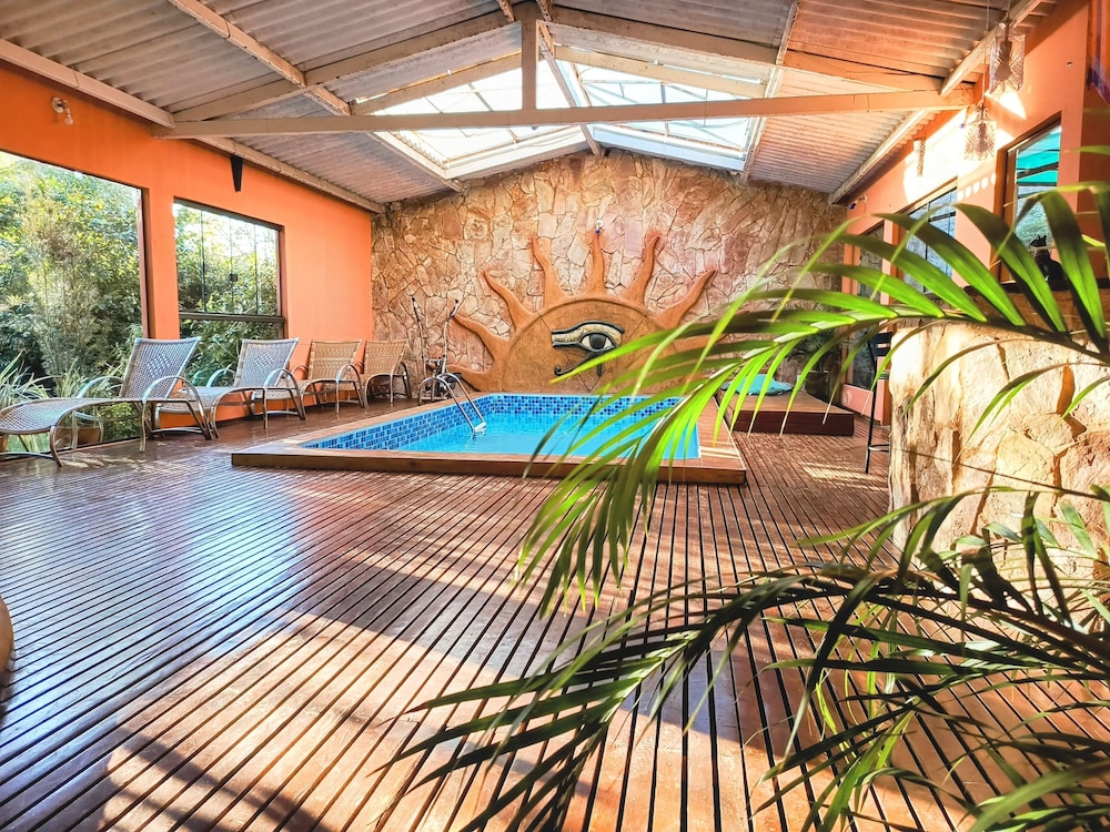 Pousada Alfa e Ômega - carbon neutral hotel in Minacu