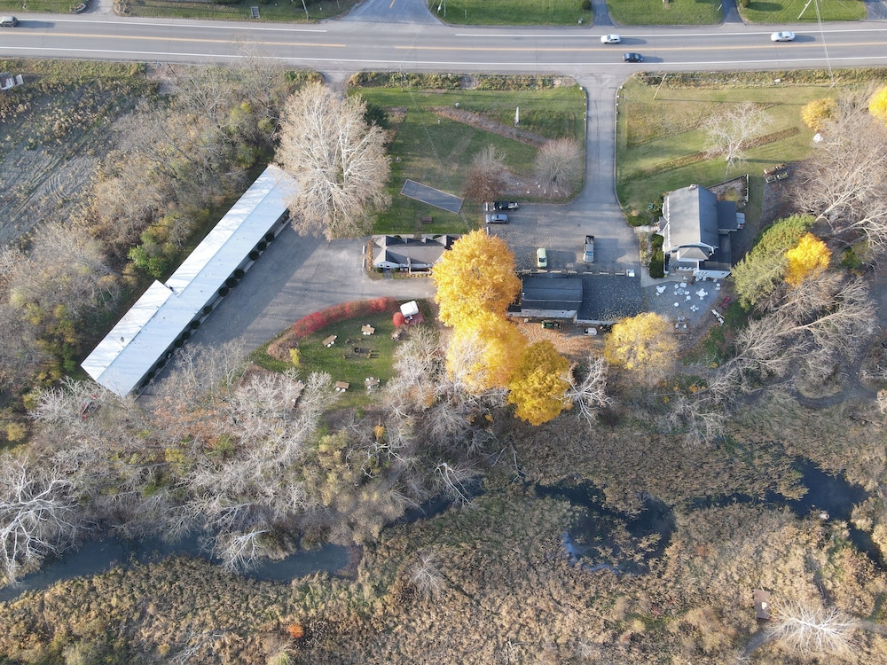 The Grayhaven Motel - photo 55