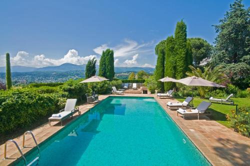 Le Mas Du Chanoine - carbon neutral hotel in Saint-Paul-De-Vence