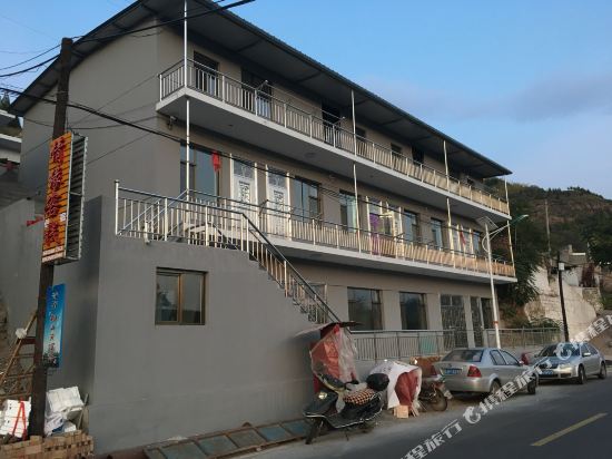 Qingyuan Inn - last minute hotel in Lvliang