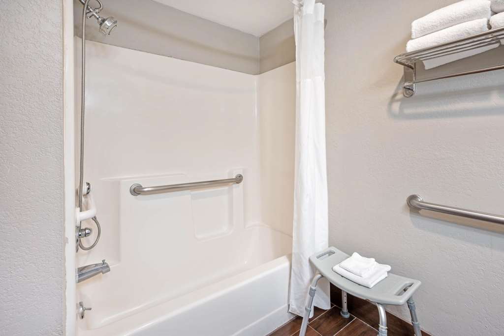 La Quinta Inn by Wyndham Caldwell - photo 20