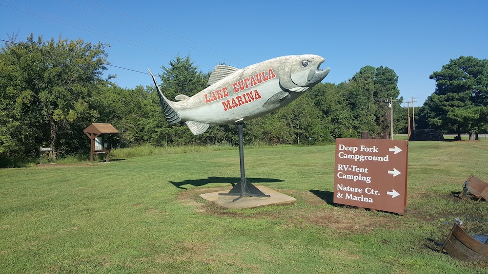 Lake Eufaula Inn - photo 27