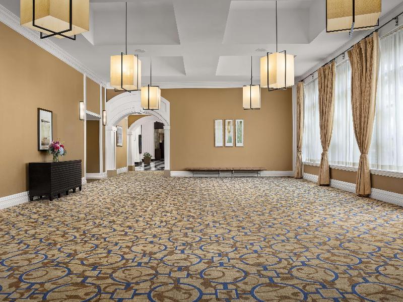 DoubleTree by Hilton Chicago O'Hare Airport Rosemont - photo 10
