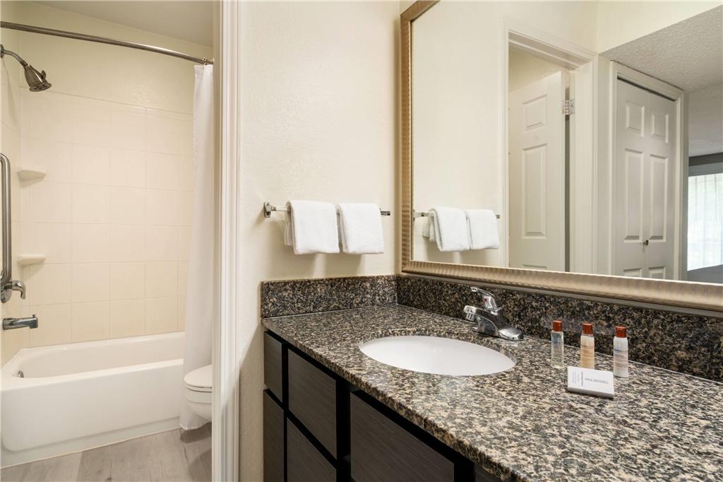 Hawthorn Suites by Wyndham Tinton Falls - photo 20