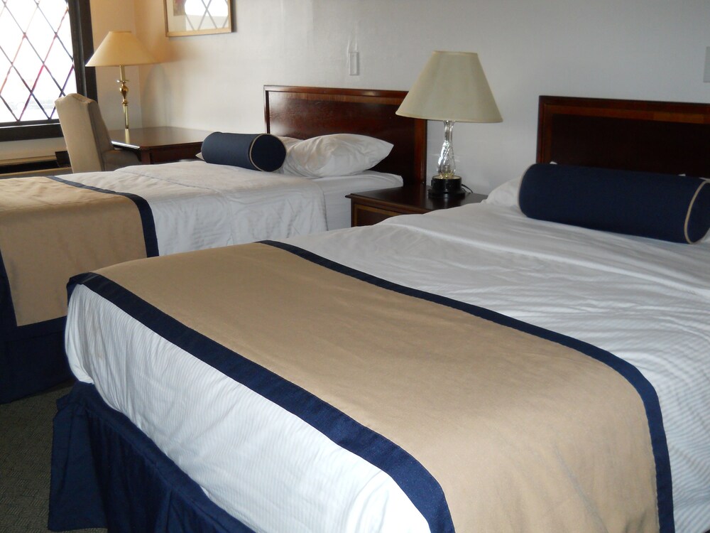 Value Inn Milwaukee Airport South - photo 16