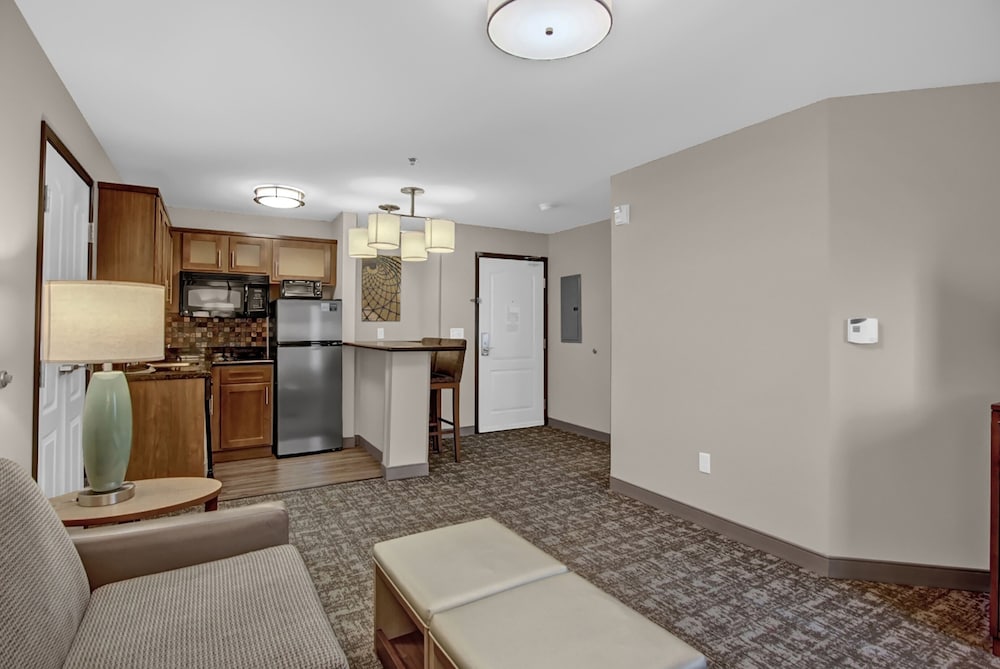 Staybridge Suites Salt Lake West Valley City by IHG - photo 18