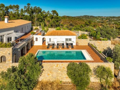 Vivenda Clemens — 4-Star Luxury Hotel in Sao Bras De Alportel, Portugal
