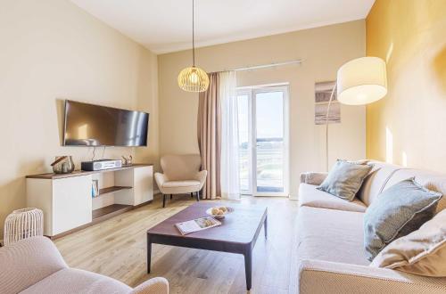 Ankerplatz 5 Sterne Ferienwohnung mit Blick auf die Ostsee — 4-Star Luxury Hotel in Wustrow, Germany