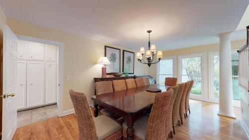 3 Midstream - photo 7