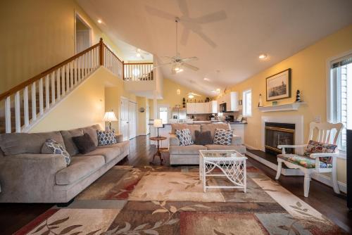 Sound Bite by Oak Island Accommodations - photo 8