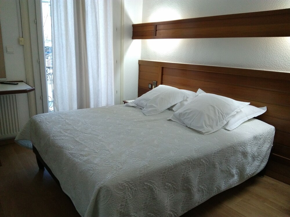 Belleville — hotel in Lamalou-Les-Bains