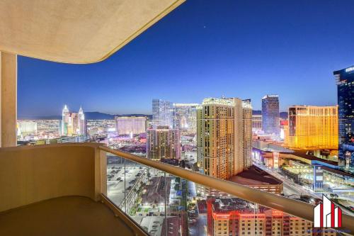 MGM Signature 28 705 F1 Track & Strip View Balcony