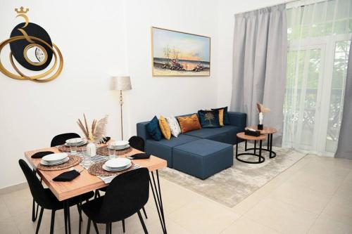 2BR Ansam Chic & Elegant Golf View Retreat — 4-Star Luxury Hotel in Abu Dhabi, United Arab Emirates