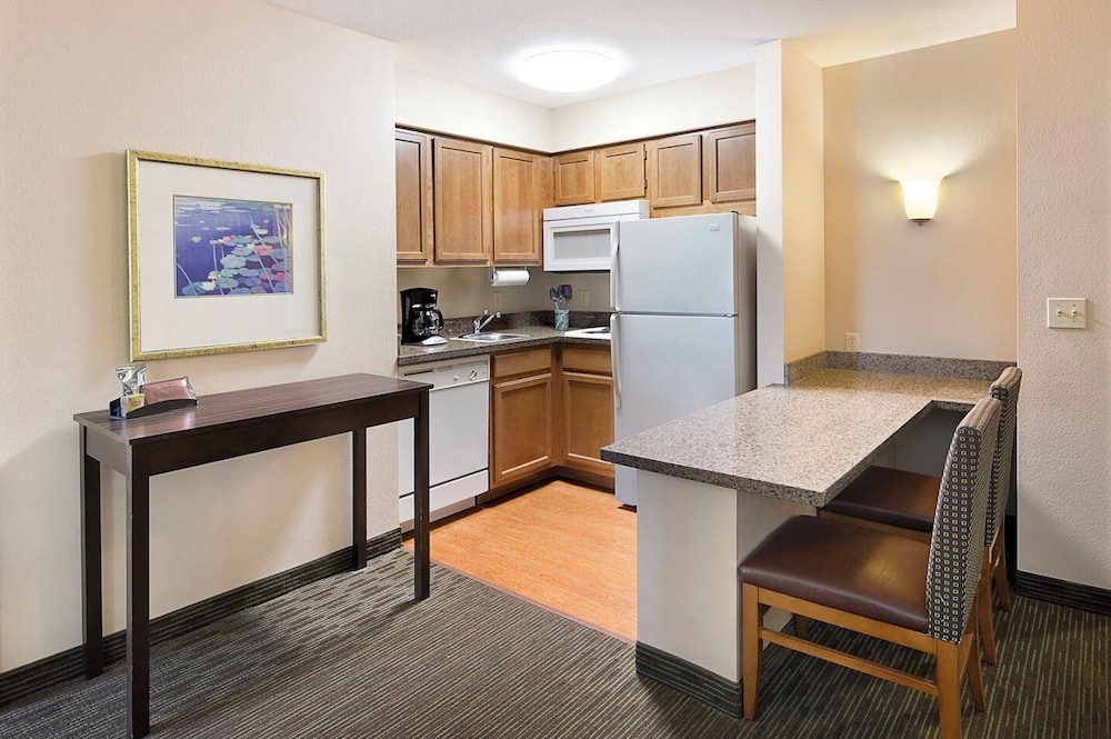 Aspen Suites - photo 6