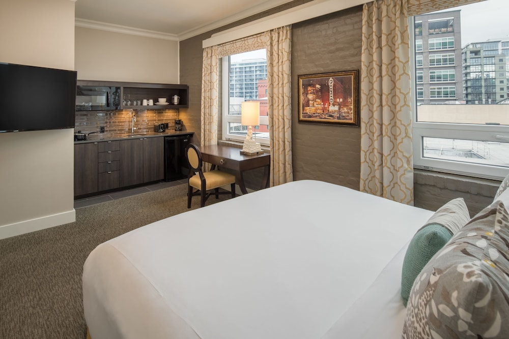 Mark Spencer Hotel - photo 13