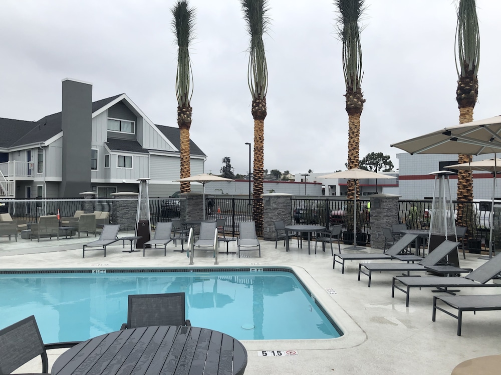 Residence Inn by Marriott Manhattan Beach - photo 17