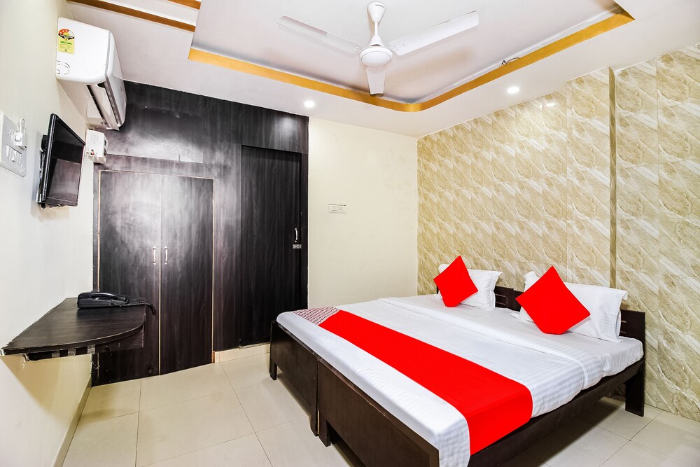 Grand Darbar - last minute hotel in Banda