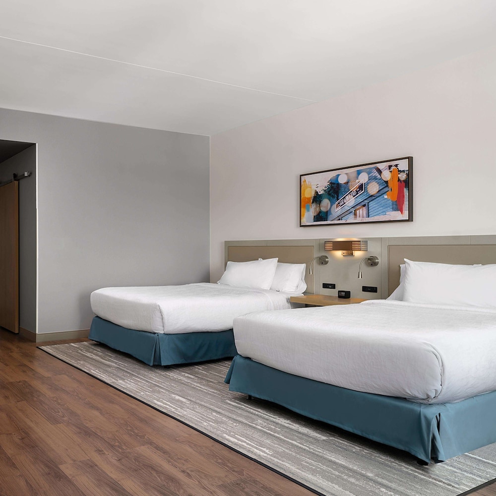 Hilton Garden Inn Grapevine at Silverlake Crossing - photo 21