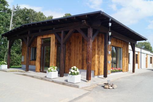 Kuivižu Krogs motelis in Salacgriva, Latvia