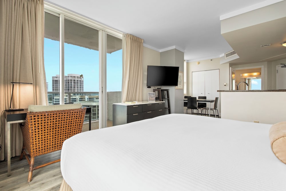 Private Residences at Sonesta Coconut Grove - photo 14