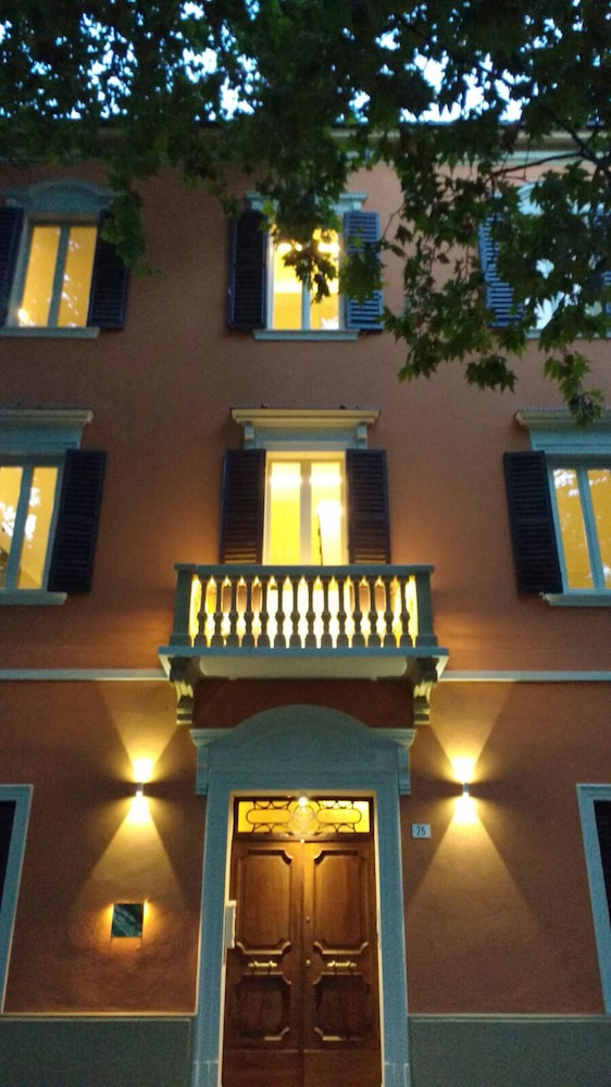 VittorioVeneto25 in Modena, Italy