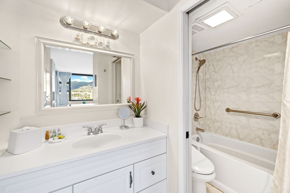 Sea Shore Vibes in 1br W Mountain Views - photo 90