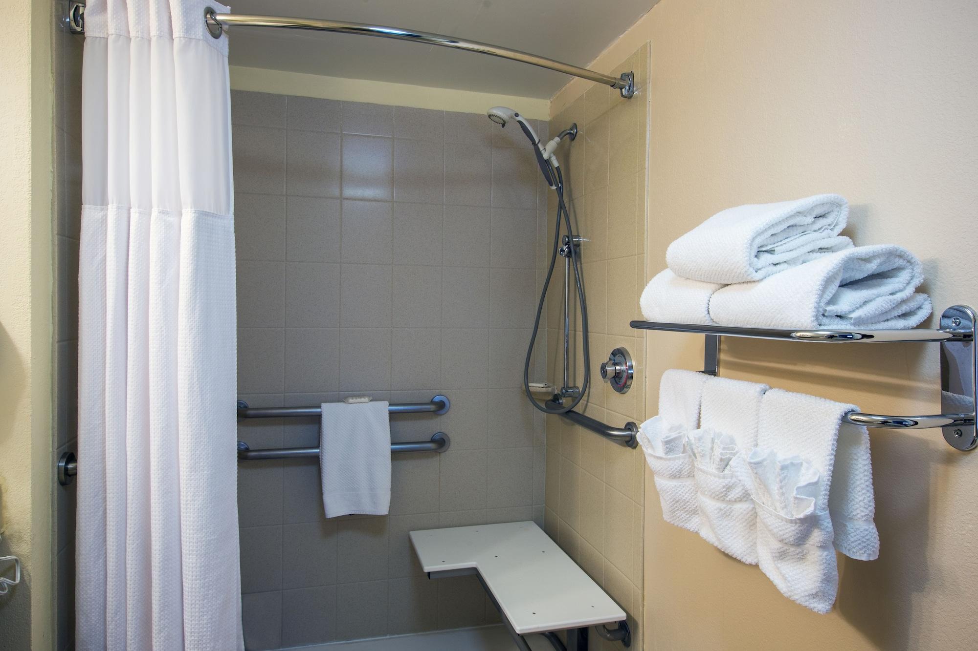 Staybridge Suites Wilmington Newark by IHG - photo 16