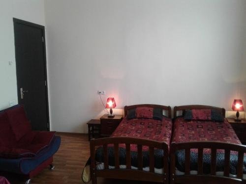 Gis Guest House