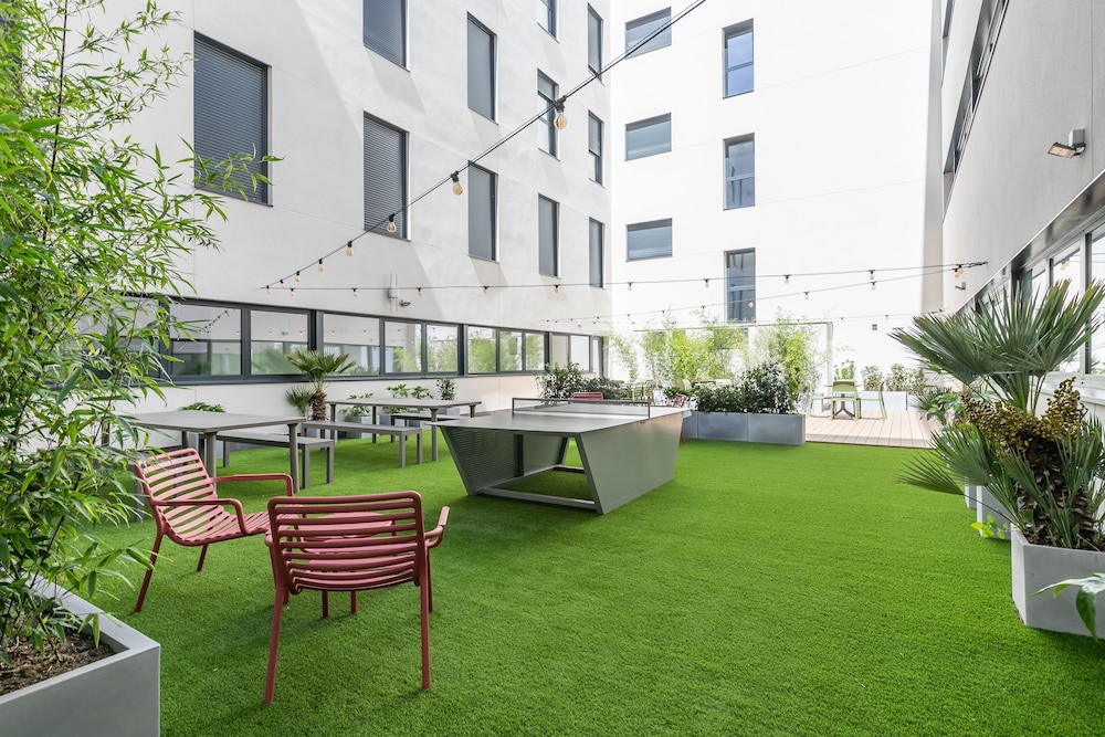 Micampus Getafe II - carbon neutral hotel in Getafe