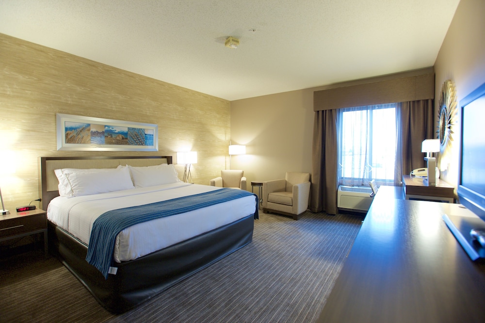 Holiday Inn Express Fargo West Acres by IHG - photo 26