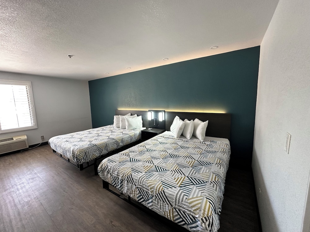 Motel 6 Lebec CA - photo 11