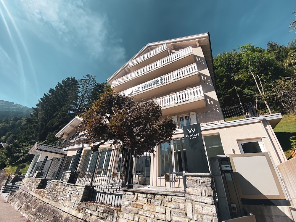 Le White in Champery, Switzerland