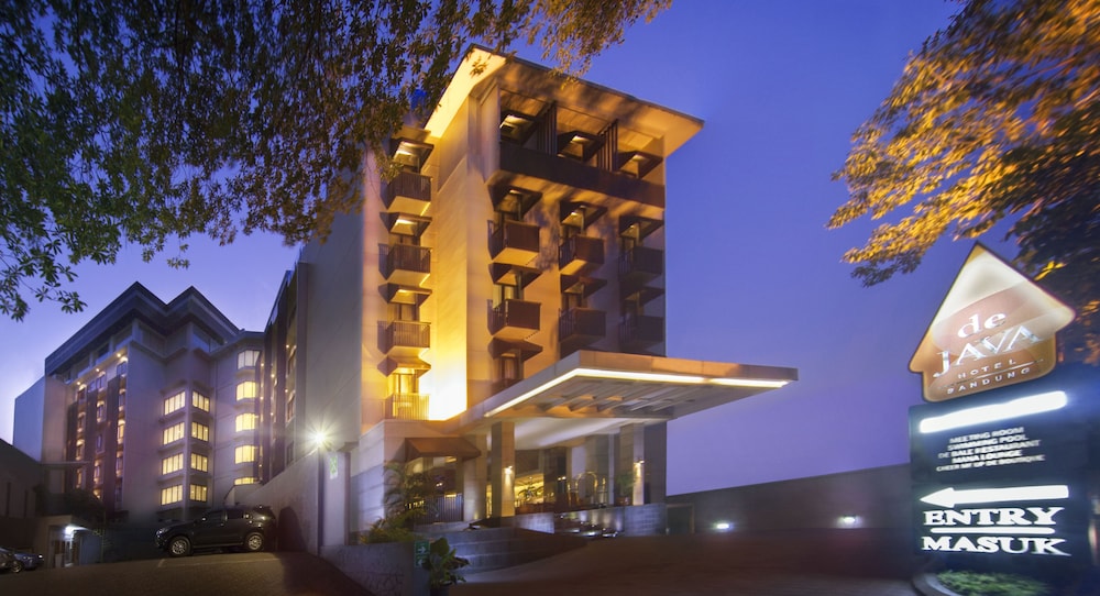 De Java Hotel in Bandung, Indonesia
