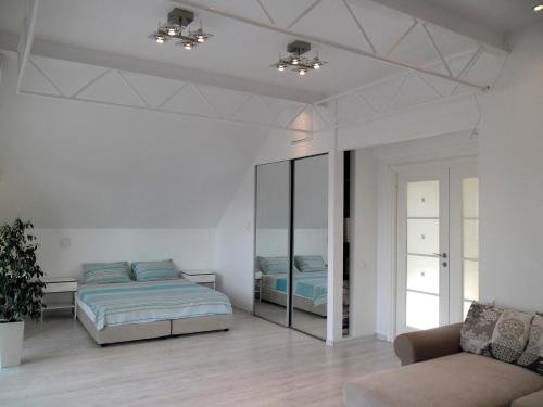 Park hotel Ryba Kit in Dolzhanskaya, Russia