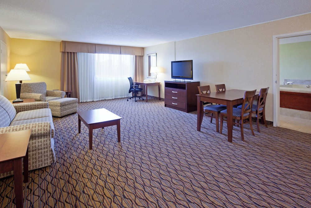 Holiday Inn Blmgtn Arpt South Mall Area By IHG - photo 7