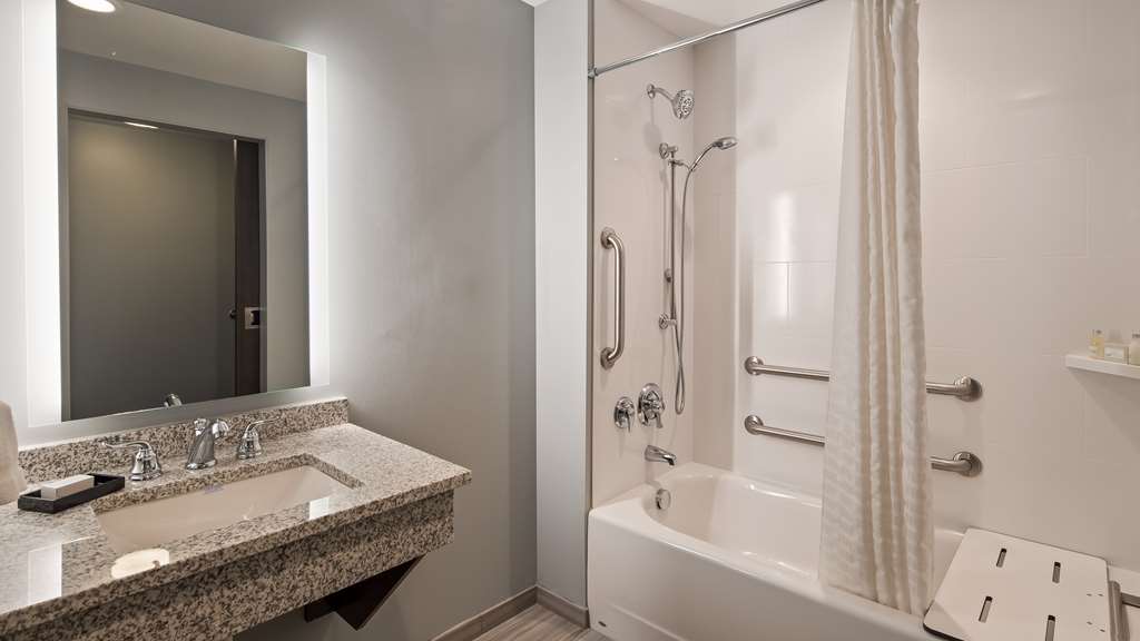 Best Western Plus Franklin Square Inn Troy Albany - photo 25