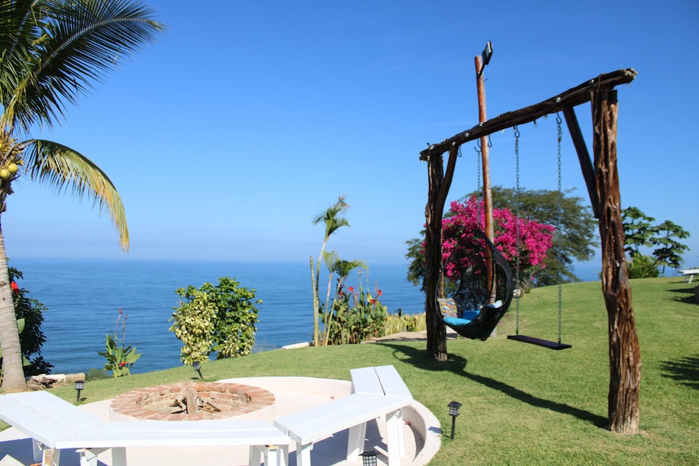 Hotel Marshell - last minute hotel in Puerto Vallarta