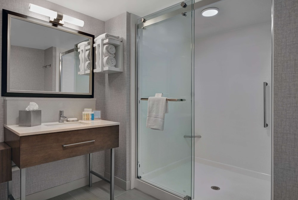 Hampton Inn Gallatin - photo 30