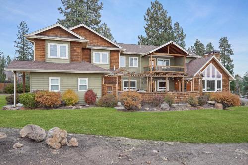Five Peaks ac hot Tub 5br 3.5ba - photo 10