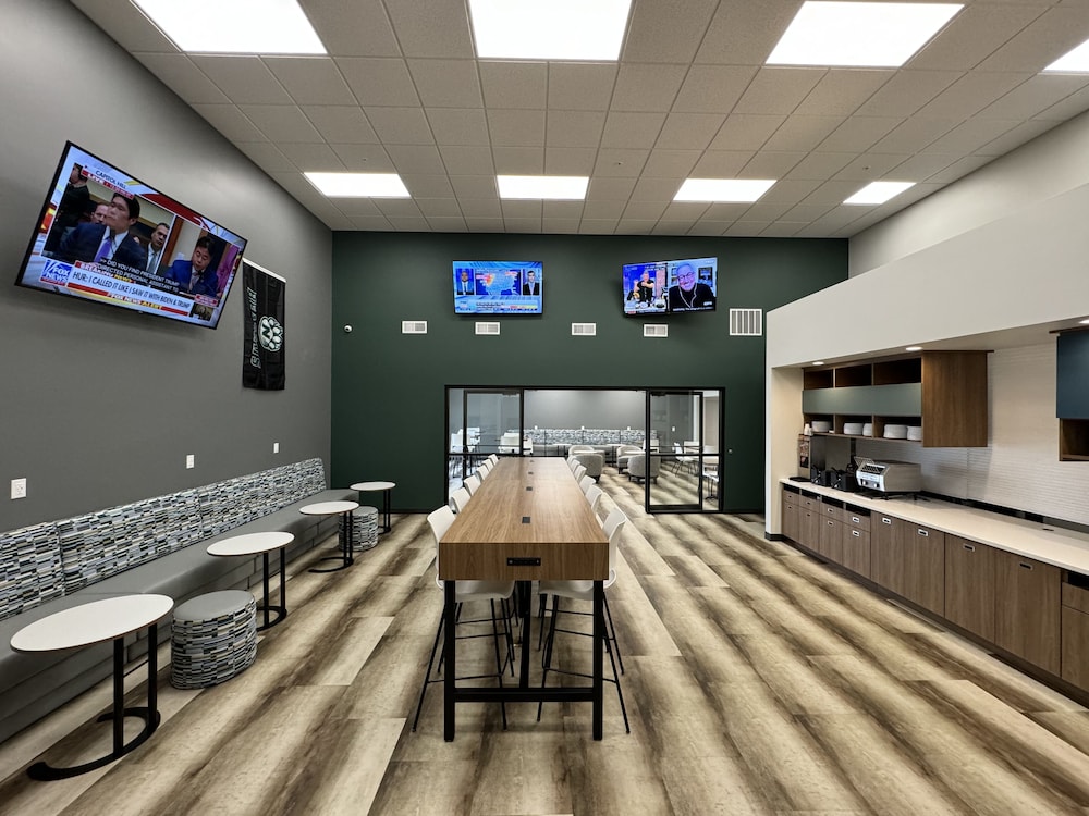 Park Inn by Radisson Maryville - photo 33