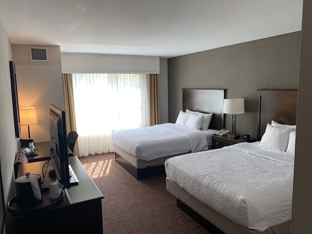 Hampton Inn & Suites Lake Placid - photo 8