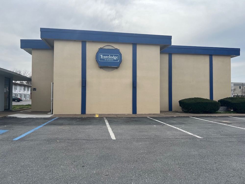 Travelodge by Wyndham Carlisle North - featured photo