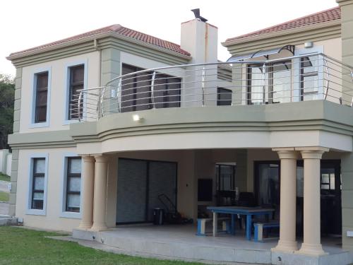 Charis on Beaumont Home — 4-Star Luxury Hotel in Margate, South Africa