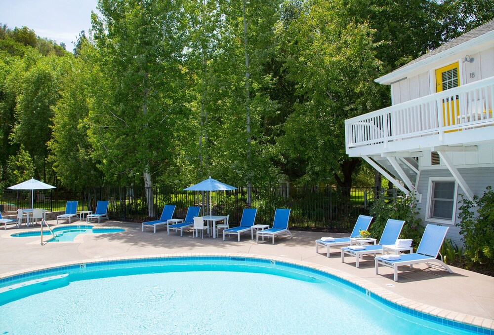 Lithia Springs Resort - photo 34